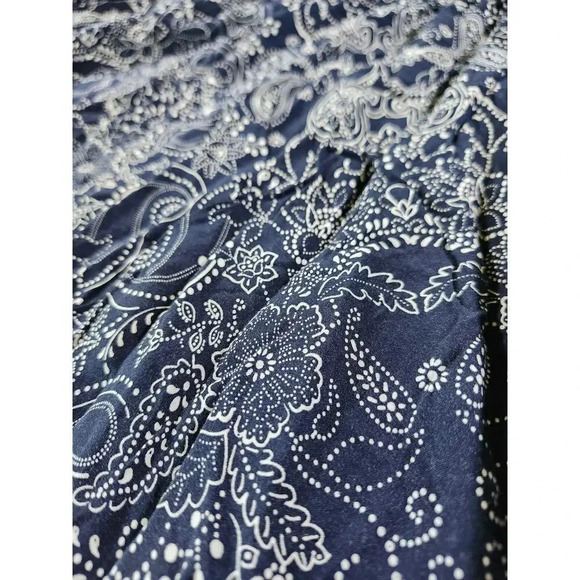 Torrid Blue Paisley Cold Shoulder Blouse – Boho Print, Size 0 (Large/12) - Picture 6 of 6